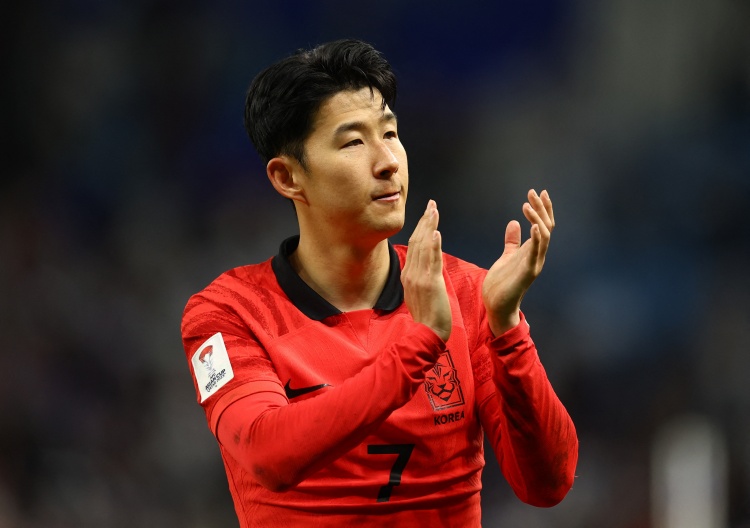 韩媒:韩国队今日集合备战18强赛,孙兴慜将于今天下午与球队会合